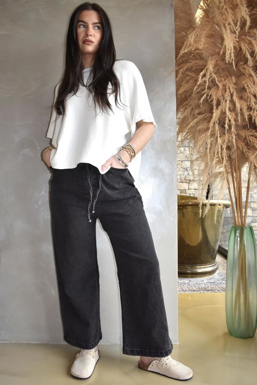 Madison Kick Flare Jean Black 